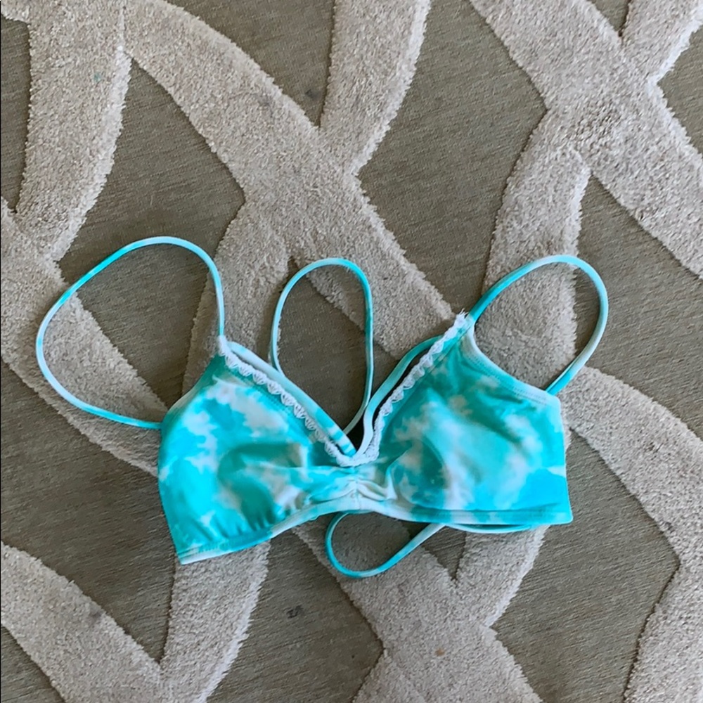 bikini top